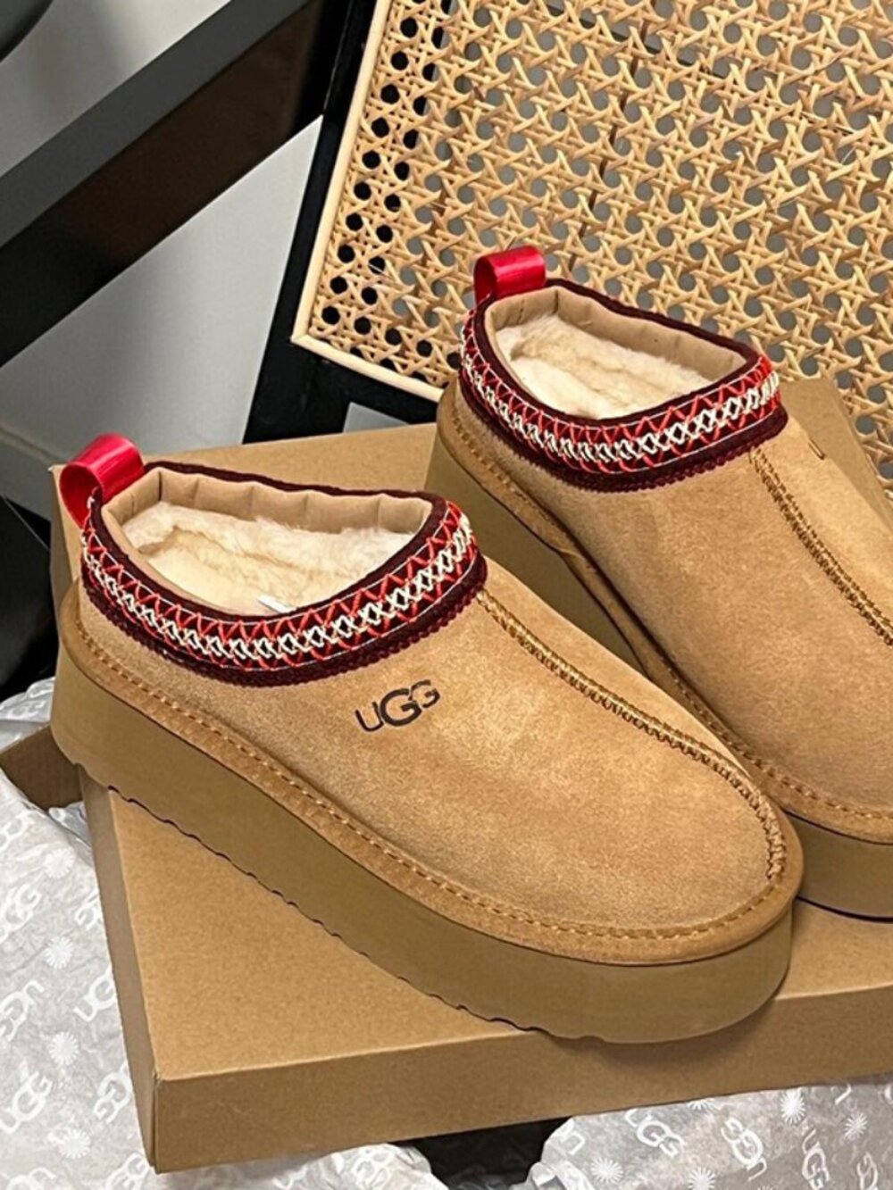 Ethnic Style Decorated Platform Brown Ankle Boots UGG